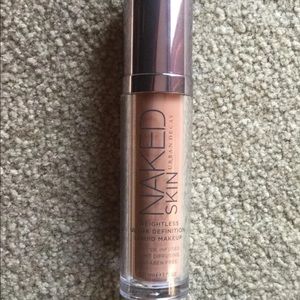 Urban Decay Naked Skin
